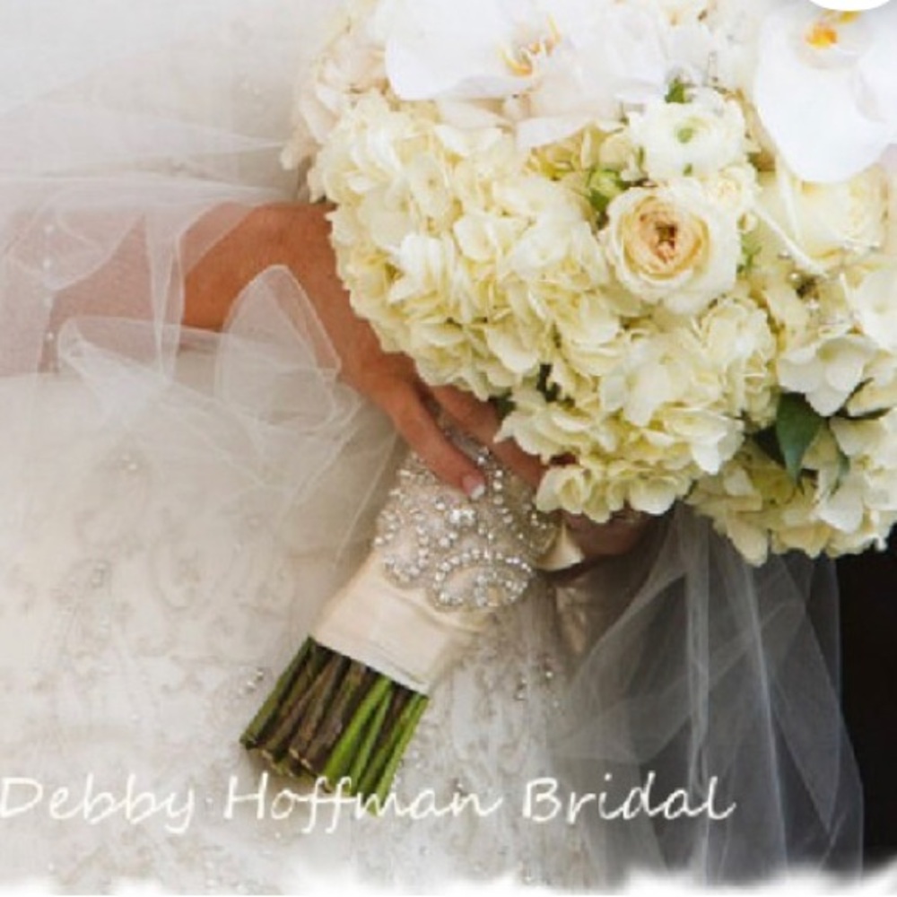 Crystal bridal bouquet wrap never used